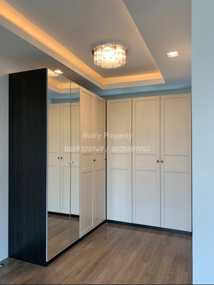 For SaleHouseMin Buri, Romklao : Manthana Srinakarin-Romklao, 66.7 square wah, shady, green space from Land&Houses