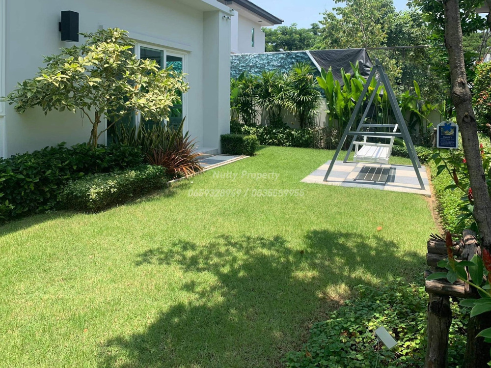 For SaleHouseMin Buri, Romklao : Manthana Srinakarin-Romklao, 66.7 square wah, shady, green space from Land&Houses