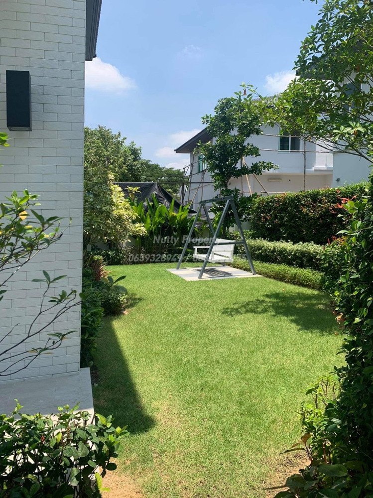 For SaleHouseMin Buri, Romklao : Manthana Srinakarin-Romklao, 66.7 square wah, shady, green space from Land&Houses