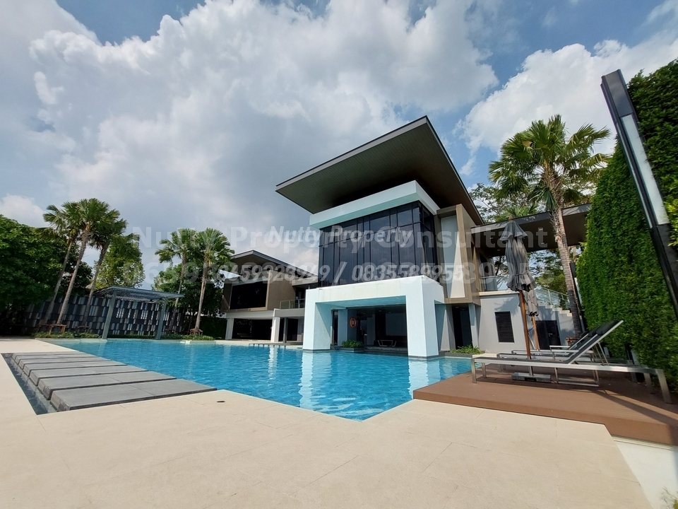 For SaleHouseMin Buri, Romklao : Manthana Srinakarin-Romklao, 66.7 square wah, shady, green space from Land&Houses