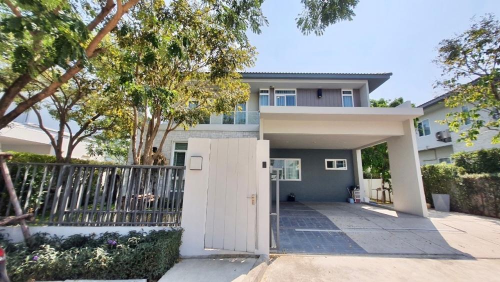 For RentHouseLadkrabang, Suwannaphum Airport : Rent a luxurious detached house, complete with Manthana Bangna-Ring Project 
 
