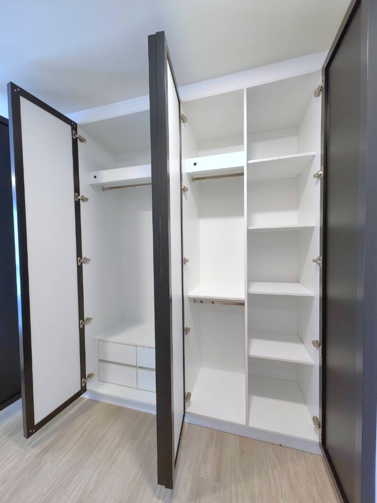 For SaleCondoRama9, Petchburi, RCA : For Sale with tenant til October 26 at Maestro 03 Ratchada Rama 9, 2 bedrooms, corner unit, fully furnished