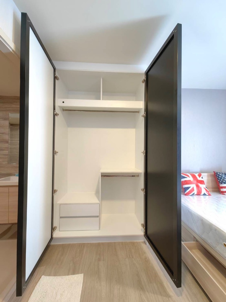 For SaleCondoRama9, Petchburi, RCA : For Sale with tenant til October 26 at Maestro 03 Ratchada Rama 9, 2 bedrooms, corner unit, fully furnished