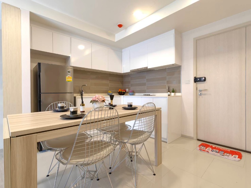 For SaleCondoRama9, Petchburi, RCA : For Sale with tenant til October 26 at Maestro 03 Ratchada Rama 9, 2 bedrooms, corner unit, fully furnished