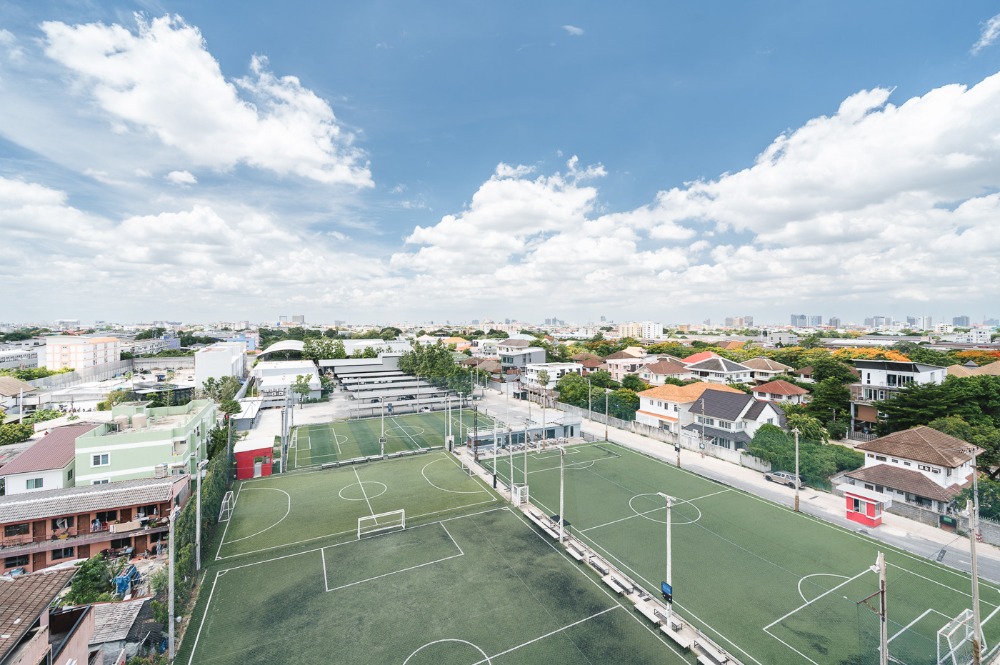 ขายคอนโดรัชดา ห้วยขวาง : แฮปปี้ คอนโด รัชดา 18 เอาใจสาย Love Mrt เดินทางง่าย ของกินเยอะ