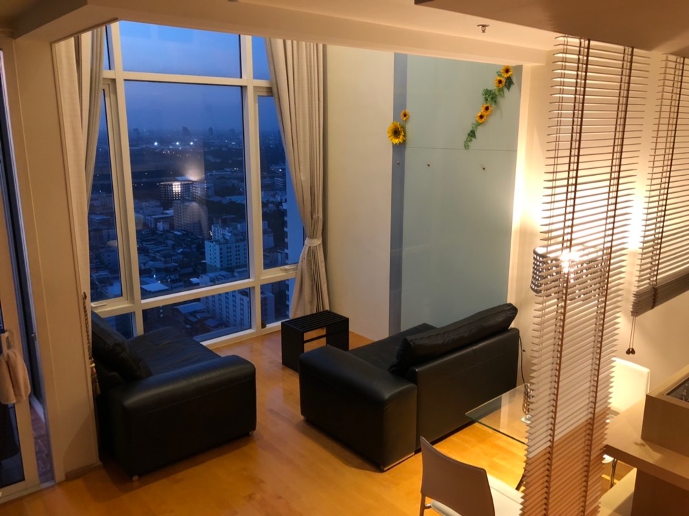 ขายคอนโดราชเทวี พญาไท : ขาย ด่วน วิลล่า ราชเทวี Villa rachatewi (Duplex) 2ชั้น ราคาดี ห้องใหม่พร้อมอยู่ไม่เคยปล่อยเช่า