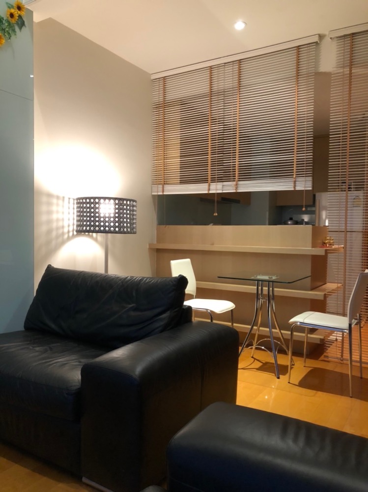 ขายคอนโดราชเทวี พญาไท : ขาย ด่วน วิลล่า ราชเทวี Villa rachatewi (Duplex) 2ชั้น ราคาดี ห้องใหม่พร้อมอยู่ไม่เคยปล่อยเช่า