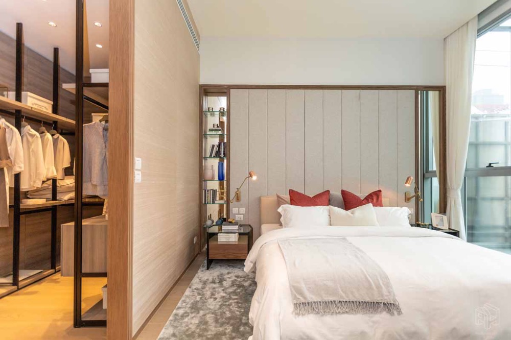 ขายคอนโดวิทยุ ชิดลม หลังสวน : 🔥ขายด่วน Scope Langsuan 45-68 MB 85sq.m. Tel. 0959415999 (NUT)