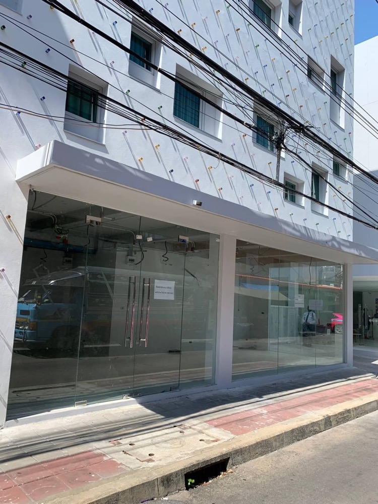 ให้เช่าร้านค้า/ตลาดนัดสยาม จุฬา สามย่าน : พื้นว่างให้เช่า 60 ตรม.🏦39,000/เดือน