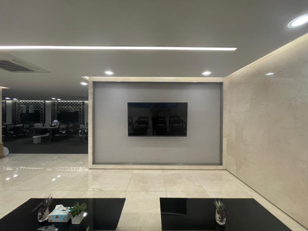 ให้เช่าสำนักงานคลองเตย กล้วยน้ำไท : 🏢SSP Tower 2 ออฟฟิศปล่อยเช่า 📍ชั้น 24  🚘ที่จอดรถ 2ช่อง 🚽มีห้องน้ำส่วนตัว 📏254ตรม. 🌤️วิวแม่น้ำ (ราคาพิเศษ)