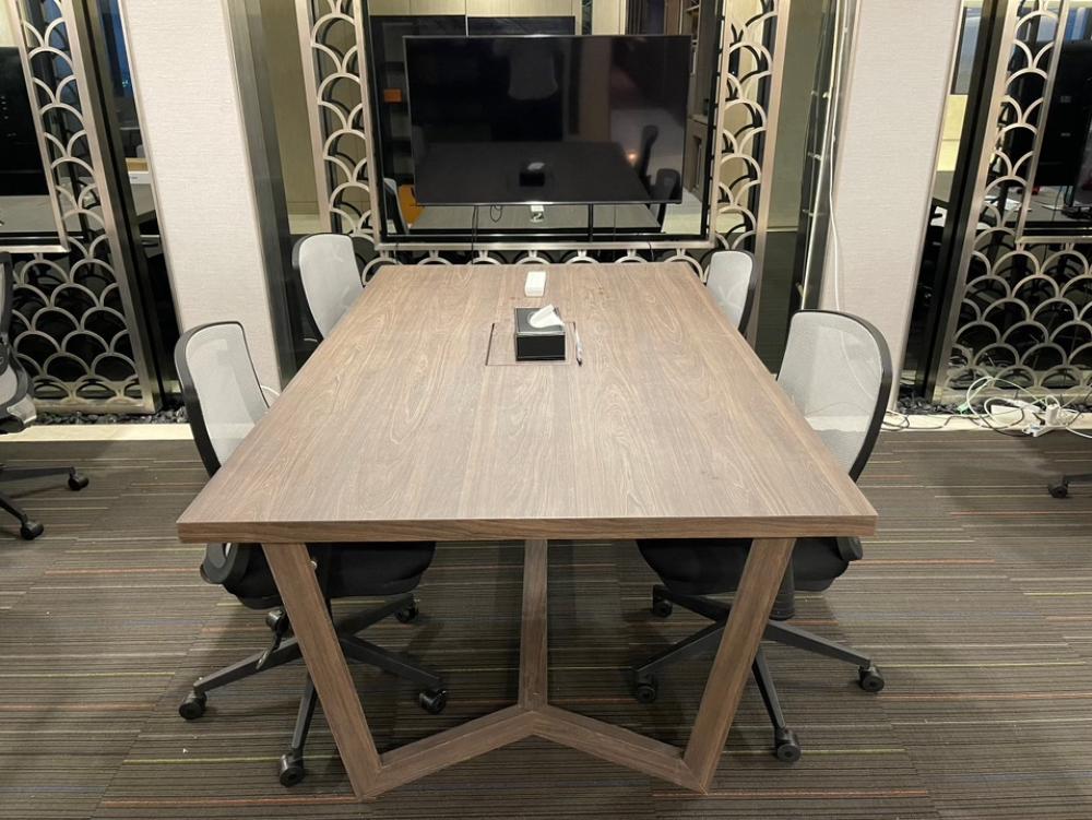 ให้เช่าสำนักงานคลองเตย กล้วยน้ำไท : 🏢SSP Tower 2 ออฟฟิศปล่อยเช่า 📍ชั้น 24  🚘ที่จอดรถ 2ช่อง 🚽มีห้องน้ำส่วนตัว 📏254ตรม. 🌤️วิวแม่น้ำ (ราคาพิเศษ)