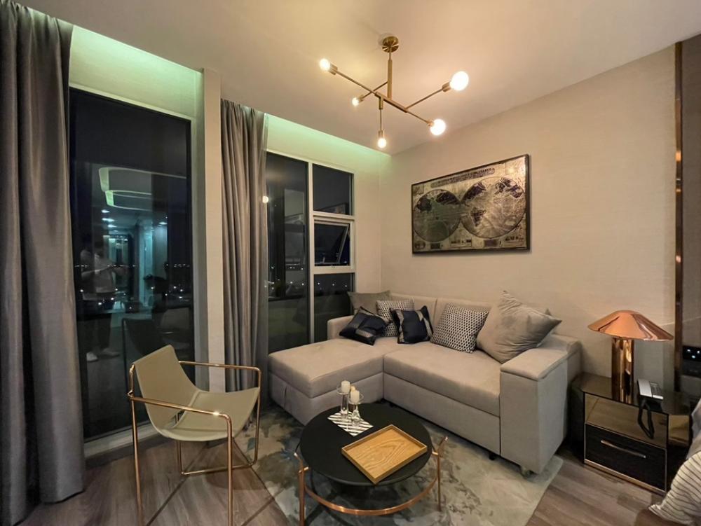 ให้เช่าสำนักงานคลองเตย กล้วยน้ำไท : 🏢SSP Tower 2 ออฟฟิศปล่อยเช่า 📍ชั้น 24  🚘ที่จอดรถ 2ช่อง 🚽มีห้องน้ำส่วนตัว 📏254ตรม. 🌤️วิวแม่น้ำ (ราคาพิเศษ)