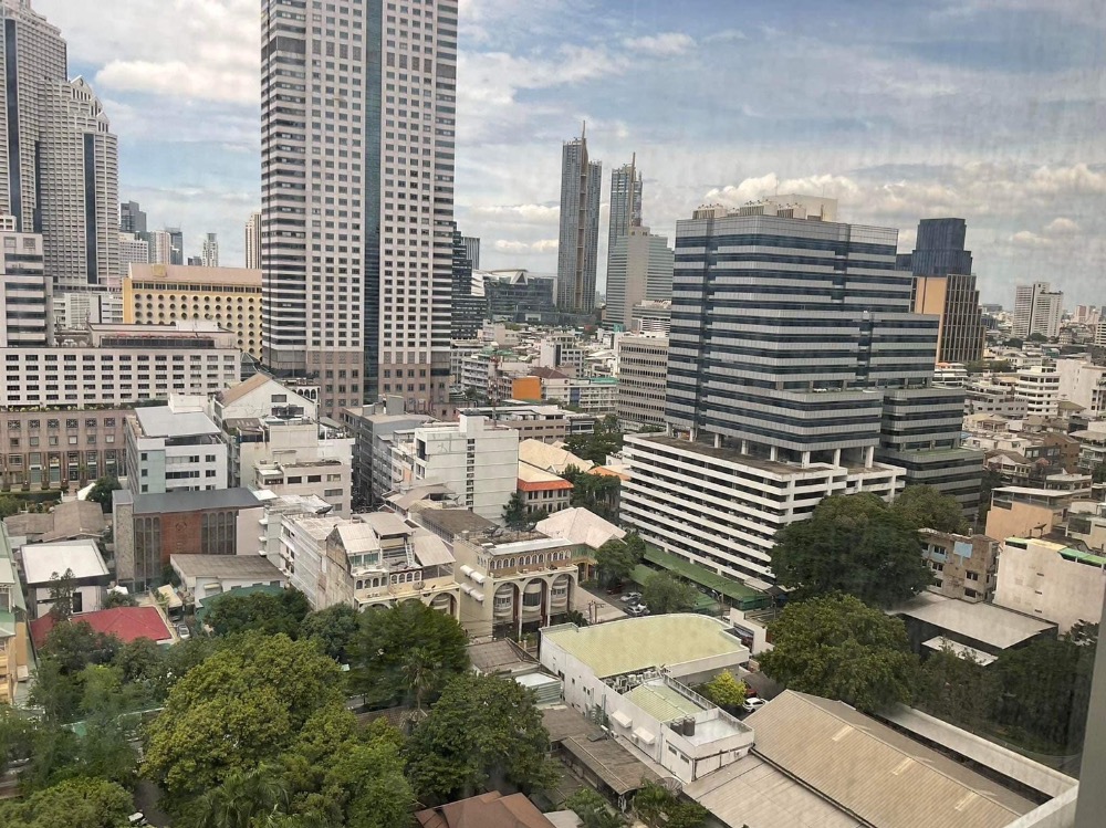 For RentCondoSathorn, Narathiwat : For rent 🔥The Room Sathorn - STUDIO.Louis🔥 Beautiful room, Icon Siam view, fully decorated, furnished and appliances 🚆 near BTS St. Louis