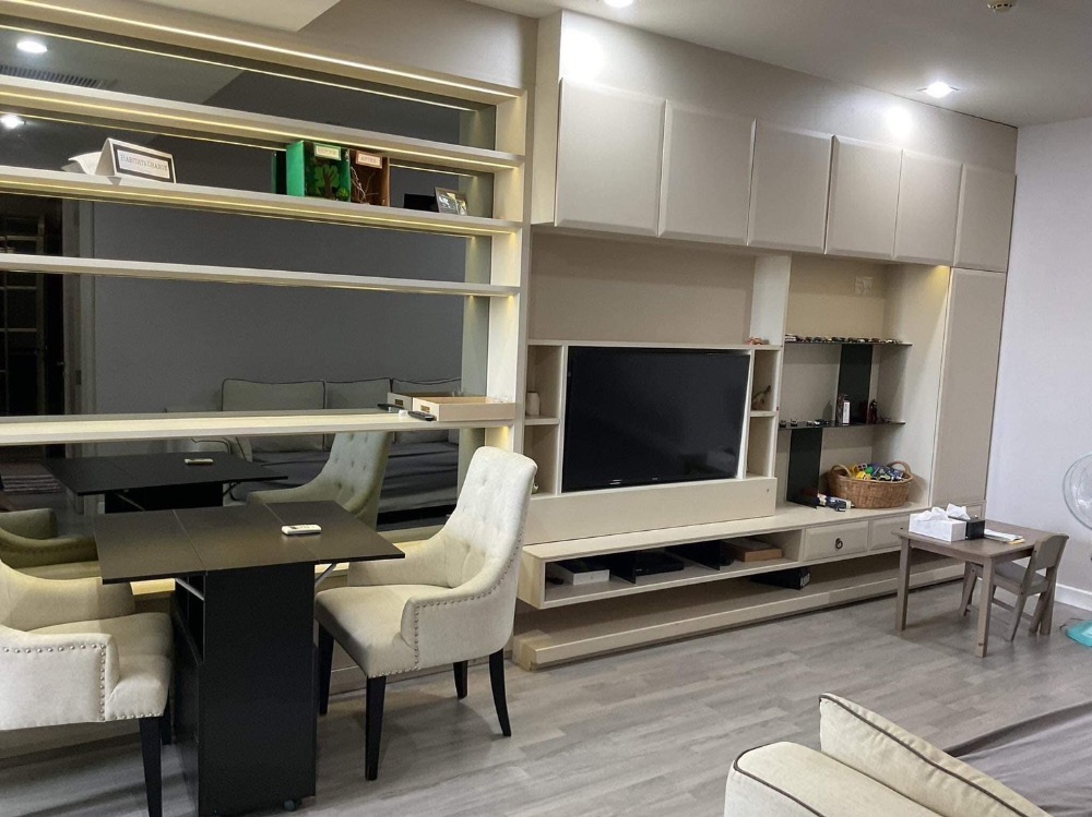 For RentCondoSathorn, Narathiwat : For rent 🔥The Room Sathorn - STUDIO.Louis🔥 Beautiful room, Icon Siam view, fully decorated, furnished and appliances 🚆 near BTS St. Louis