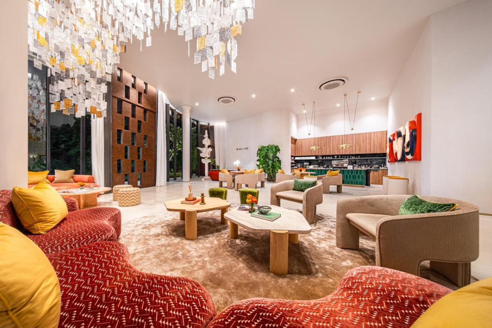 For SaleCondoRatchathewi,Phayathai : 🌟Urgent sale, Chuch Ratchadevi 3 Beds, only one room in the entire project, most beautiful, widest, contact 📞093-616-4456 (Sales Department)