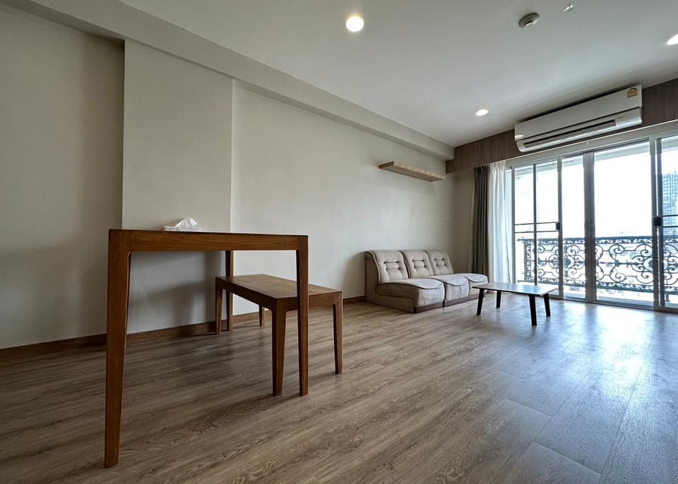 ขายคอนโดพระราม 9 เพชรบุรีตัดใหม่ RCA : 🔥ขายด่วน Brighton Place Condo , 2 ห้องนอน ใกล้ MRT เพชรบุรี