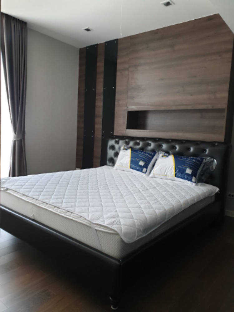 ให้เช่าคอนโดสาทร นราธิวาส : ห้องแต่งจัดเต็มเก็บของเยอะ 2bed2bath สระสวยสุด วิวดี