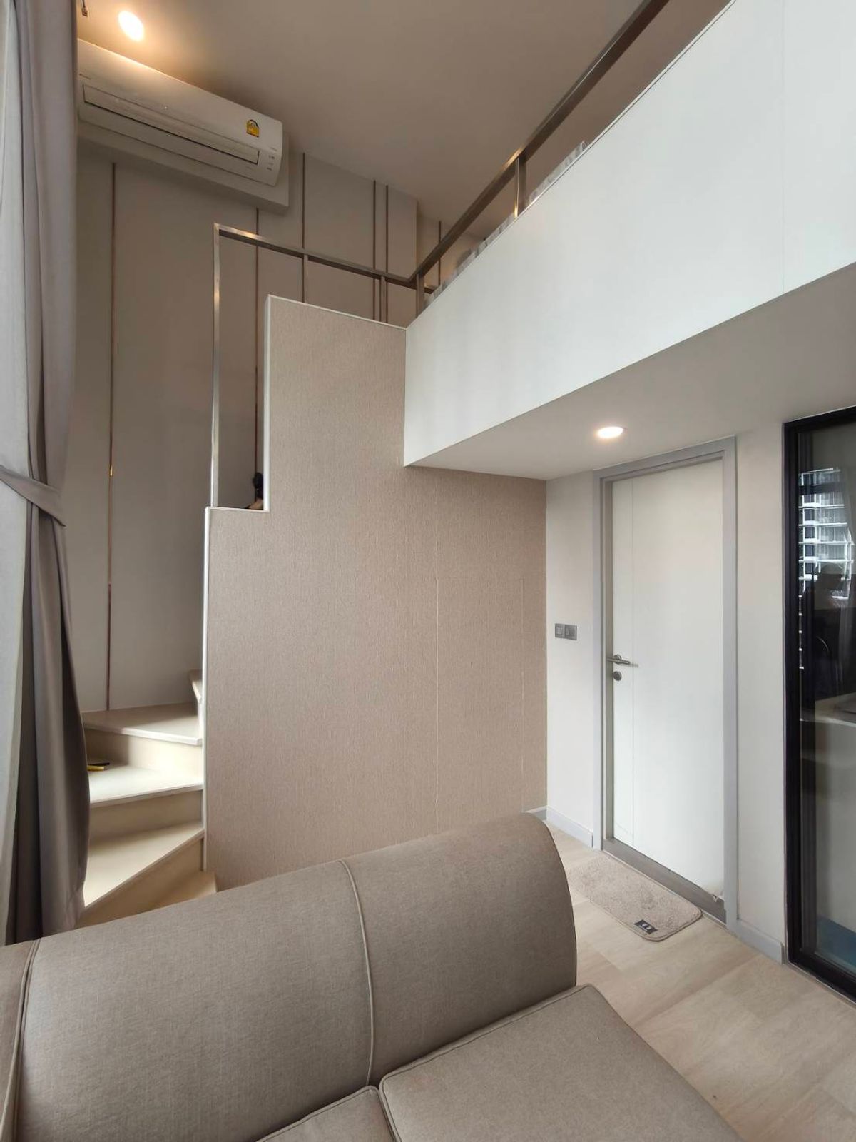 ให้เช่าคอนโดสาทร นราธิวาส : ✅️( DUPLEX!! )​ 1​ Bedroom​ 37​ ตร.ม. Knightsbridge Prime​ Sathorn ติดถนนนราธิวาสฯ-สาทร ใกล้ BTS สถานีช่องนนทรี