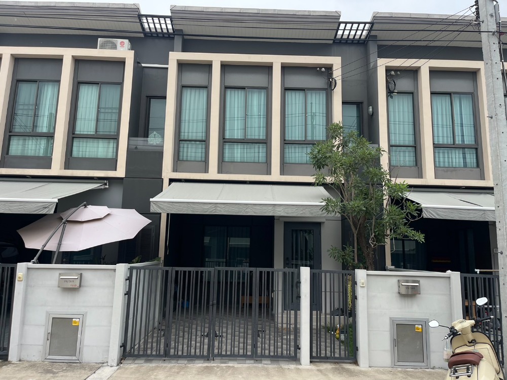 For SaleTownhomeSamut Prakan,Samrong : Best price in the project ✨ Townhome Pleno Sukhumvit - Bangna / 3 bedrooms (for sale), Pleno Sukhumvit - Bangna / Townhome 3 Bedrooms (FOR SALE) CJ262