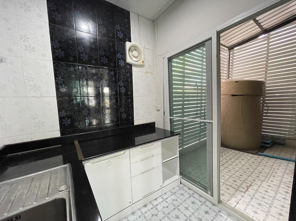 For SaleTownhomeSamut Prakan,Samrong : Best price in the project ✨ Townhome Pleno Sukhumvit - Bangna / 3 bedrooms (for sale), Pleno Sukhumvit - Bangna / Townhome 3 Bedrooms (FOR SALE) CJ262