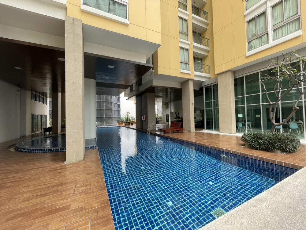 ขายคอนโดพระราม 9 เพชรบุรีตัดใหม่ RCA : โครงการใกล้ มศว 2ห้องนอน ชั้นสูง วิวสวย ทิศใต้ ลมดี ไม่ร้อน ครัวปิด เหมาะสำหรับอยู่เอง ใกล้MRT และ มหาวิทยาลัย โครงการ My Resort