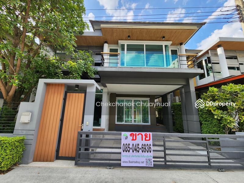 For SaleHouseLadprao, Central Ladprao : Luxury detached house for sale, Lat Phrao 1, The Gallery House, 4 bedrooms, 5 bathrooms, only 22.9MB, reduced to 21.5Mb.