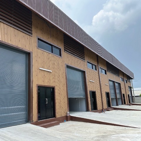 For RentWarehouseNonthaburi, Bang Yai, Bangbuathong : Warehouse for rent with office 190 sq.m. - 210 sq.m., Phra Ram 5, Nakhon In, Bang Kruai, Nonthaburi, near Denla Kindergarten, Phra Ram 5 fresh market, suitable for home office, showroom, storage