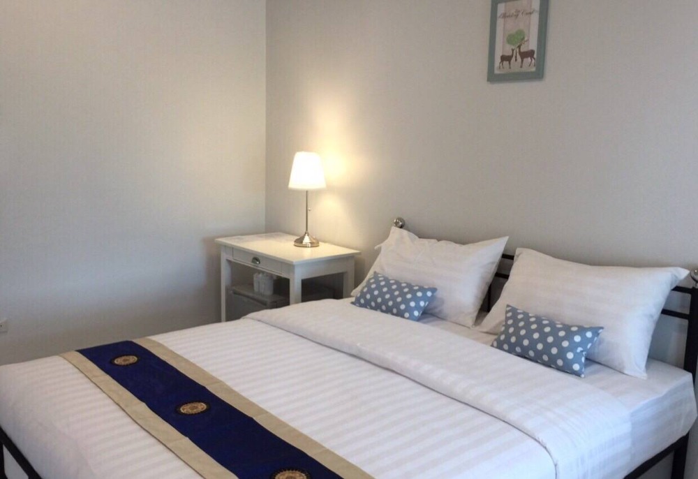 For SaleHotel&Apartment BusinessRanong : Resort for sale in Ranong, almost 1 rai. tourist attraction center Ready to continue.