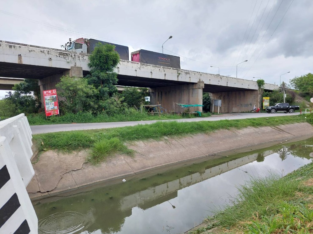 ขายที่ดินสระบุรี : ขายที่ดินใกล้บายพาส ขนาด 2 ไร่ครึ่ง อำเภอเมืองสระบุรี เลียบคลองชลประทาน