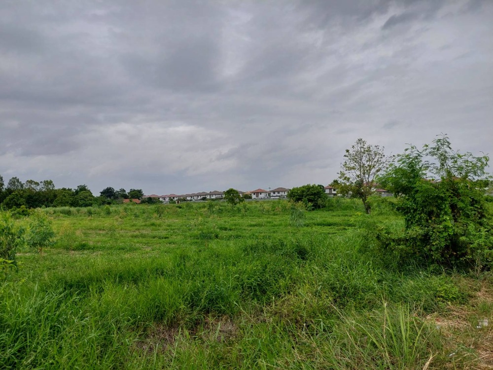 ขายที่ดินสระบุรี : ขายที่ดินใกล้บายพาส ขนาด 2 ไร่ครึ่ง อำเภอเมืองสระบุรี เลียบคลองชลประทาน