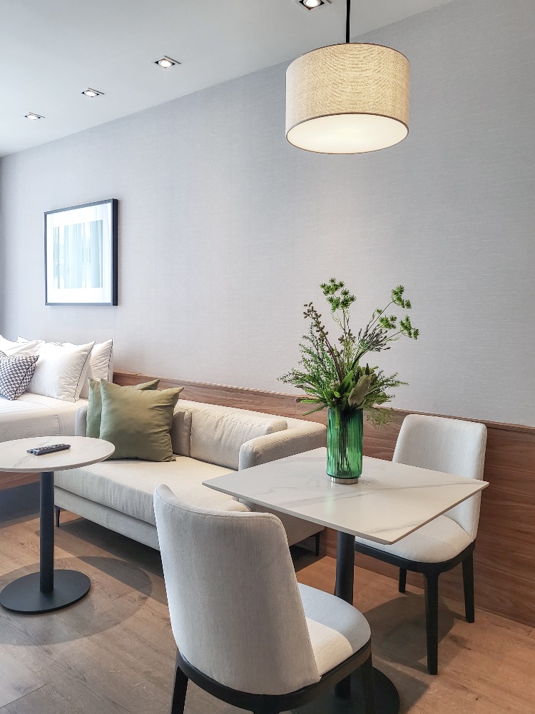 ให้เช่าคอนโดสุขุมวิท อโศก ทองหล่อ : ✅คอนโดให้เช่า ใกล้ BTS พร้อมพงษ์ 🔥Park 24, Park Origin Phrom Phong,Studio room. ⚡🔥ฟรี Wi-Fi 🔥รับสัญญาระยะสั้น