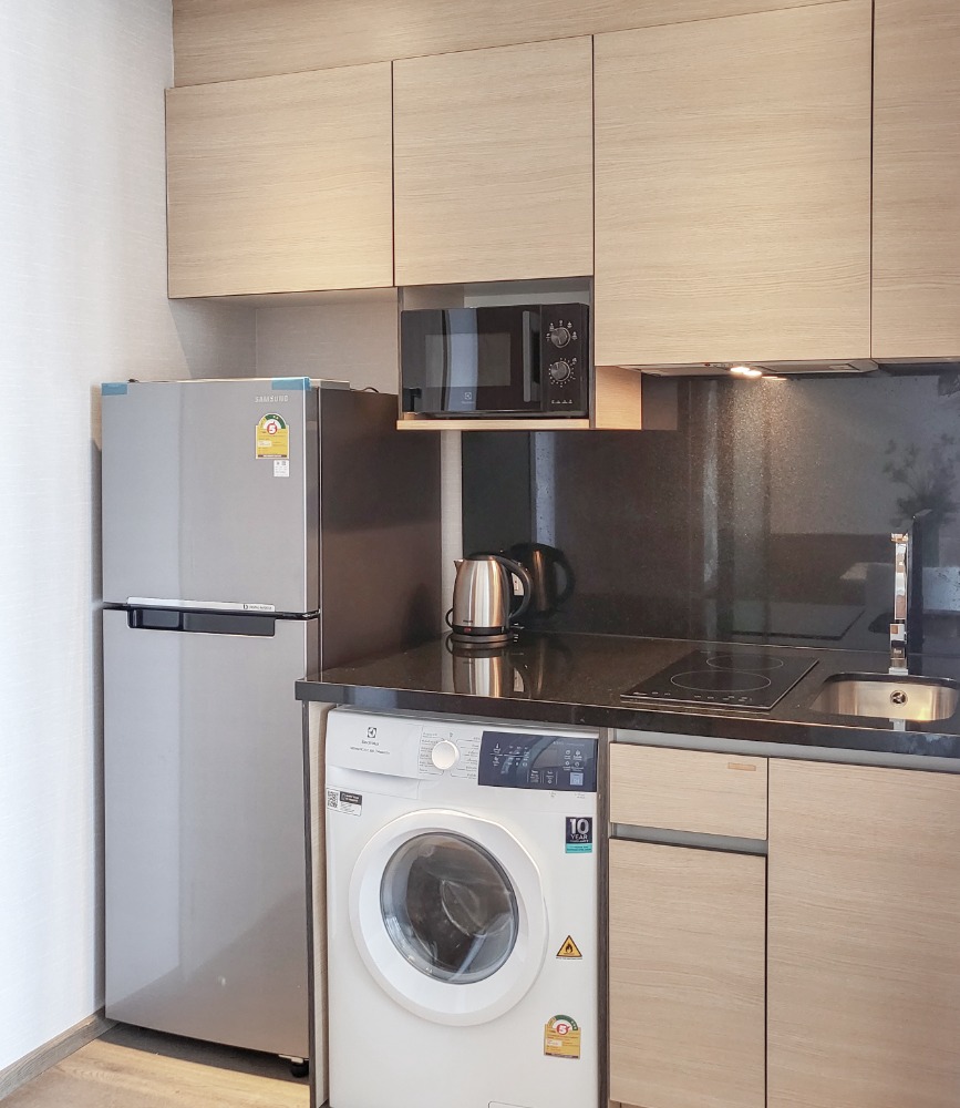 ให้เช่าคอนโดสุขุมวิท อโศก ทองหล่อ : ✅คอนโดให้เช่า ใกล้ BTS พร้อมพงษ์ 🔥Park 24, Park Origin Phrom Phong,Studio room. ⚡🔥ฟรี Wi-Fi 🔥รับสัญญาระยะสั้น