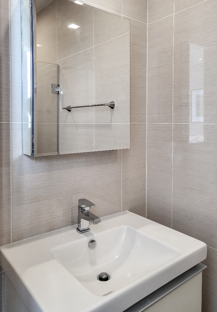 ให้เช่าคอนโดสุขุมวิท อโศก ทองหล่อ : ✅คอนโดให้เช่า ใกล้ BTS พร้อมพงษ์ 🔥Park 24, Park Origin Phrom Phong,Studio room. ⚡🔥ฟรี Wi-Fi 🔥รับสัญญาระยะสั้น