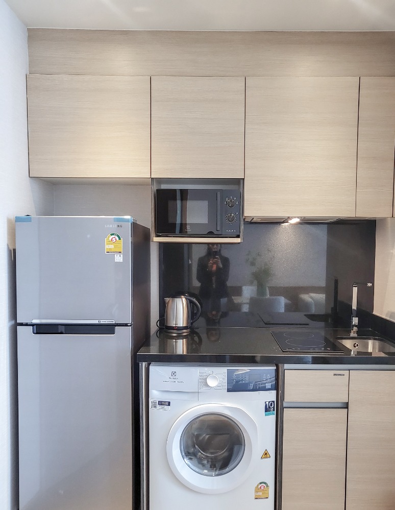 ให้เช่าคอนโดสุขุมวิท อโศก ทองหล่อ : ✅คอนโดให้เช่า ใกล้ BTS พร้อมพงษ์ 🔥Park 24, Park Origin Phrom Phong,Studio room. ⚡🔥ฟรี Wi-Fi 🔥รับสัญญาระยะสั้น