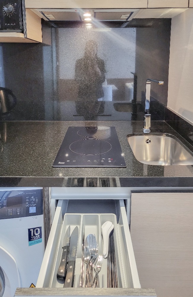 ให้เช่าคอนโดสุขุมวิท อโศก ทองหล่อ : ✅คอนโดให้เช่า ใกล้ BTS พร้อมพงษ์ 🔥Park 24, Park Origin Phrom Phong,Studio room. ⚡🔥ฟรี Wi-Fi 🔥รับสัญญาระยะสั้น