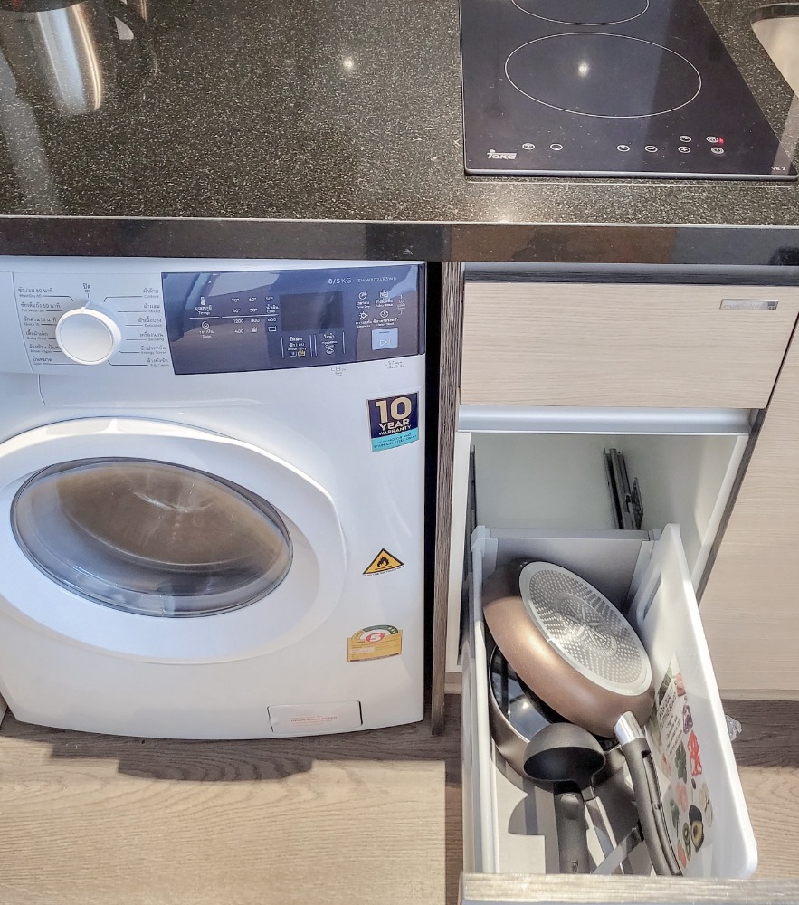 ให้เช่าคอนโดสุขุมวิท อโศก ทองหล่อ : ✅คอนโดให้เช่า ใกล้ BTS พร้อมพงษ์ 🔥Park 24, Park Origin Phrom Phong,Studio room. ⚡🔥ฟรี Wi-Fi 🔥รับสัญญาระยะสั้น