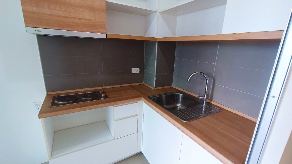 ขายคอนโดพัฒนาการ ศรีนครินทร์ : ปรับราคาลง U Delight Residence Pattanakarn - Thonglor ขายถูกมาก คอนโด ยูดีไลท์ เรสซิเดนซ์ พัฒนาการ-ทองหล่อ ชั้น 22 สภาพสวยมาก เจ้าของเป็นต่างชาติ ไม่ค่อยได้มาอยู่ ขายถูก คอนโดใกล้ Airport Rail Link รามคำแหง