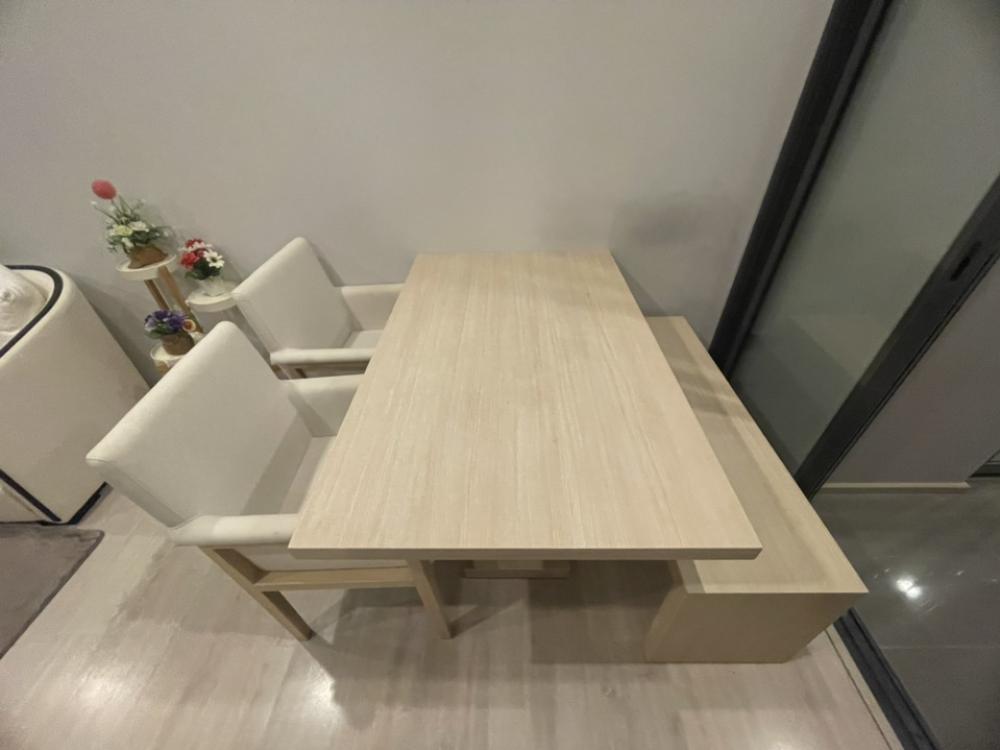 ให้เช่าคอนโดสุขุมวิท อโศก ทองหล่อ : 🐶Pet-Friendly 🐶M Thonglor, 2-2BR 57.50 sq m, 16th floor. Ready to move in  Contact 082-459-4297