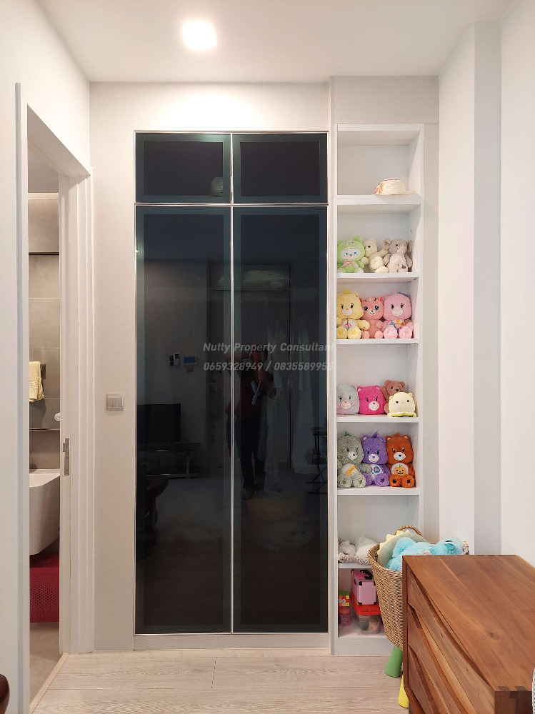 For SaleHouseBangna, Bearing, Lasalle : VIVE Bangna, Super Luxury detached house, Modern style, corner unit close to nature, common garden and swimming pool.