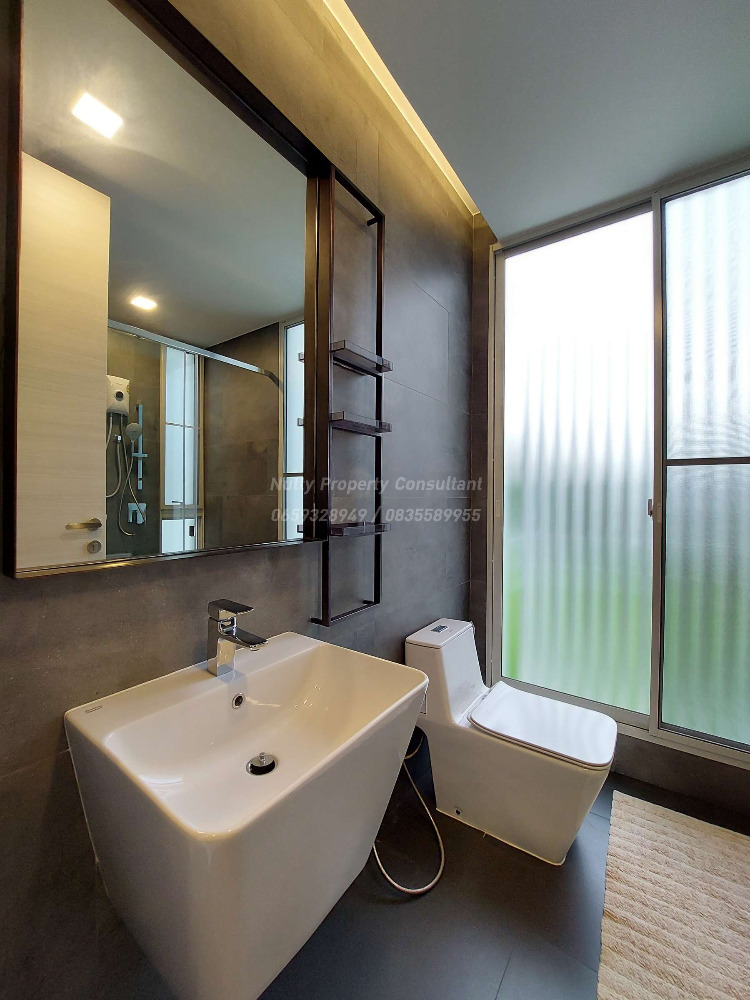 For SaleHouseBangna, Bearing, Lasalle : VIVE Bangna, Super Luxury detached house, Modern style, corner unit close to nature, common garden and swimming pool.