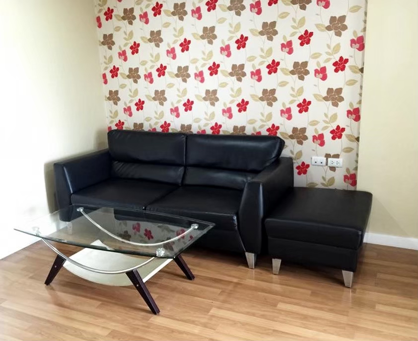 ให้เช่าคอนโดพระราม 9 เพชรบุรีตัดใหม่ RCA : ลุมพินี เพลส พระราม 9 🚋 MRT พระราม 9 / ขนาด 34 ตร.ม.  กั้นห้องนอน ราคาดีมาก✨