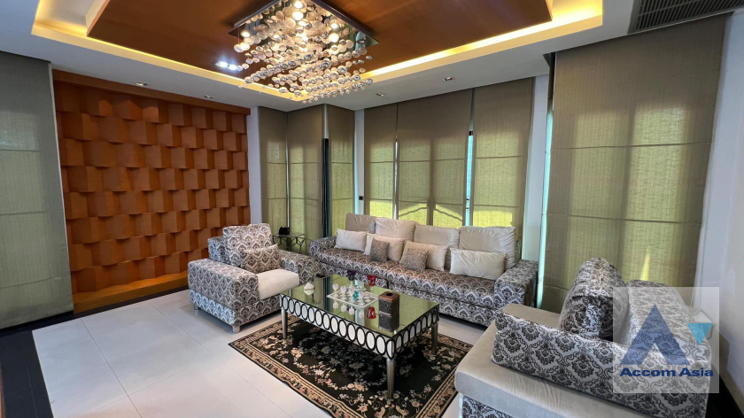 For RentHouseSukhumvit, Asoke, Thonglor : 🔼AccomA🔽Home Office 5 Beds House for Rent in Sukhumvit, BTS Phrom Phong