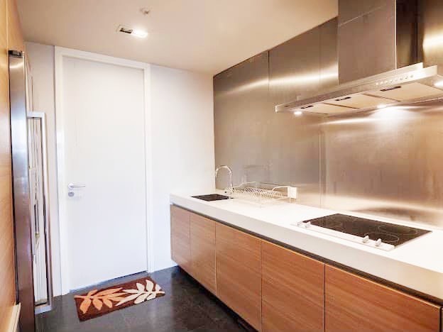 For SaleCondoRama3 (Riverside),Satupadit : For sale: The Pano Rama 3, 3 bedrooms, 4 bathrooms, Duplex 274 sqm., elegantly-decorated. Next to Chao Phraya River.