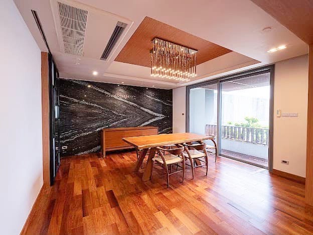 For SaleCondoRama3 (Riverside),Satupadit : For sale: The Pano Rama 3, 3 bedrooms, 4 bathrooms, Duplex 274 sqm., elegantly-decorated. Next to Chao Phraya River.