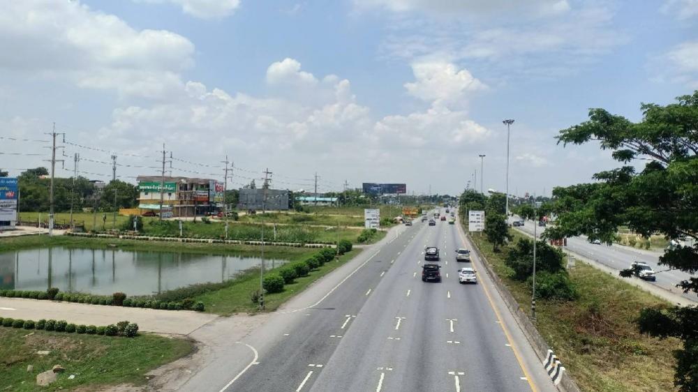 ขายที่ดินอยุธยา : ขายที่ดินติดถนนสายเอเชีย อยุธยา 3 ไร่ หน้ากว้างติดถนน 64 เมตร ทำเลดี ถูกมาก