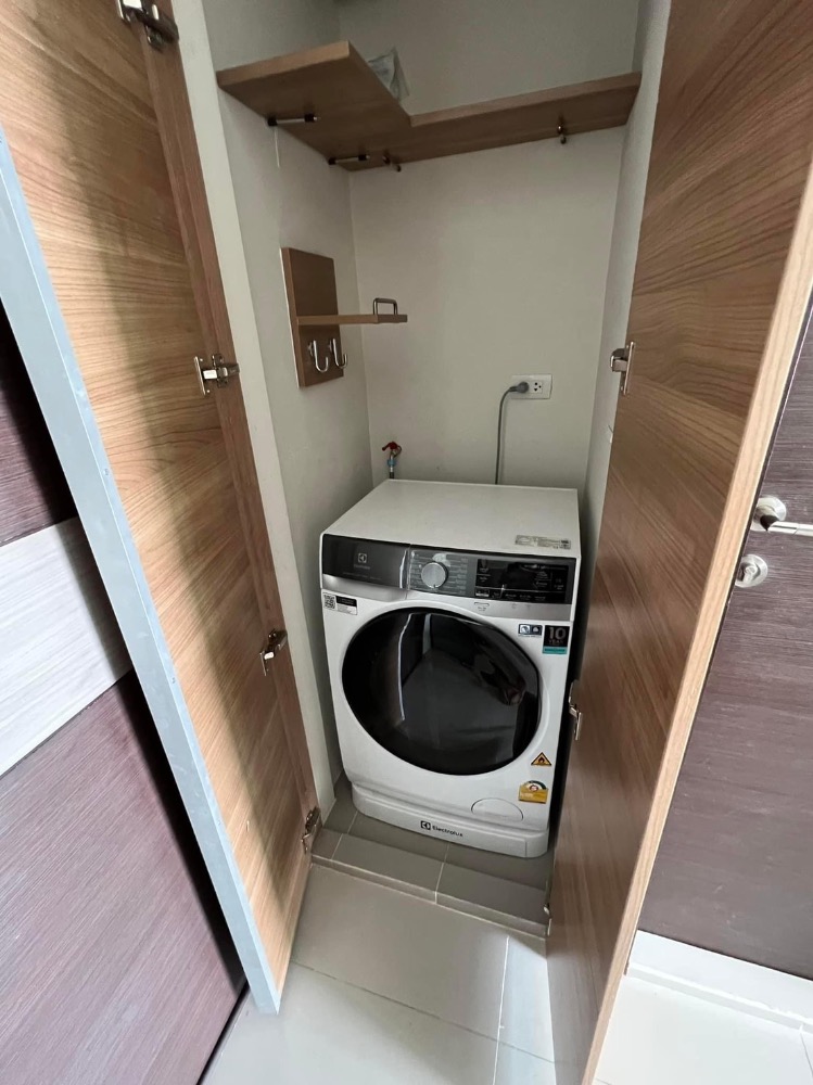 ให้เช่าคอนโดสาทร นราธิวาส : ให้เช่า 🔥Rhythm Sathorn🔥 ห้องสวย วิวดี ตกแต่งเฟอร์ครบพร้อมเครื่องใช้ไฟฟ้า 🚆ใกล้ BTS สะพานตากสิน เพียง 300 ม.