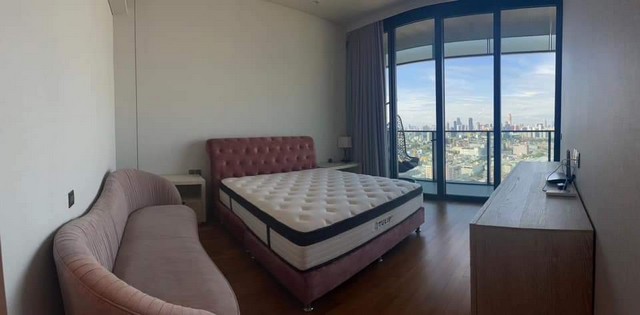 ให้เช่าคอนโดวงเวียนใหญ่ เจริญนคร : Banyan Tree Residences Riverside Bangkok - A luxurious condominium overlooking the Chao Phraya River