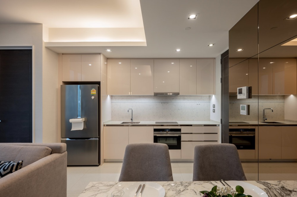 ขายคอนโดสาทร นราธิวาส : 🔥🔥 ขาย 14.29MB The Bangkok Sathorn 64.47sqm. 1Bed 1Baht Tel. 0959415999