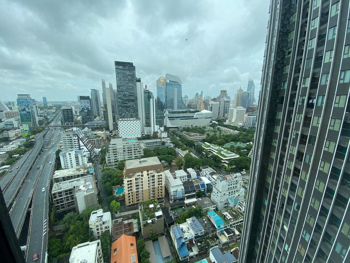 ให้เช่าคอนโดวิทยุ ชิดลม หลังสวน : Life one wireless ✨ 1 BEDROOM | Fully furnished 📞 Line : @pukkhome (มี @ )