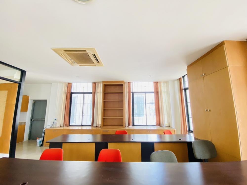 ให้เช่าโฮมออฟฟิศบางนา แบริ่ง ลาซาล : กลางกรุงออฟฟิศปาร์ค บางนา กม3 หรูหราติดถนนบางนาตราด เข้า-ออก จอดรถสะดวก